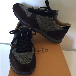 Men’s Tod’s Sneakers size 9.5 us